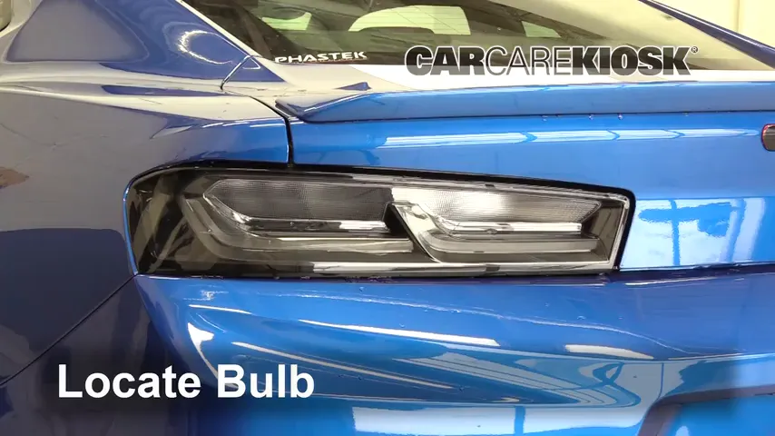 2016 Chevrolet Camaro LT 3.6L V6 Luces Luz trasera (reemplazar foco)
